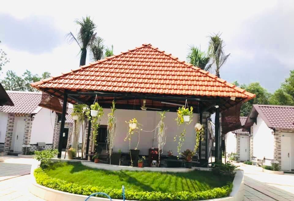 אפרטהוטל Phú Mỹ Nha Nghi Tran Duc מראה חיצוני תמונה